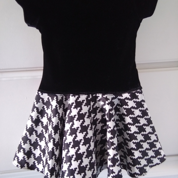 💜Toddler girl vintage style dress Size 24 months - Picture 5 of 5